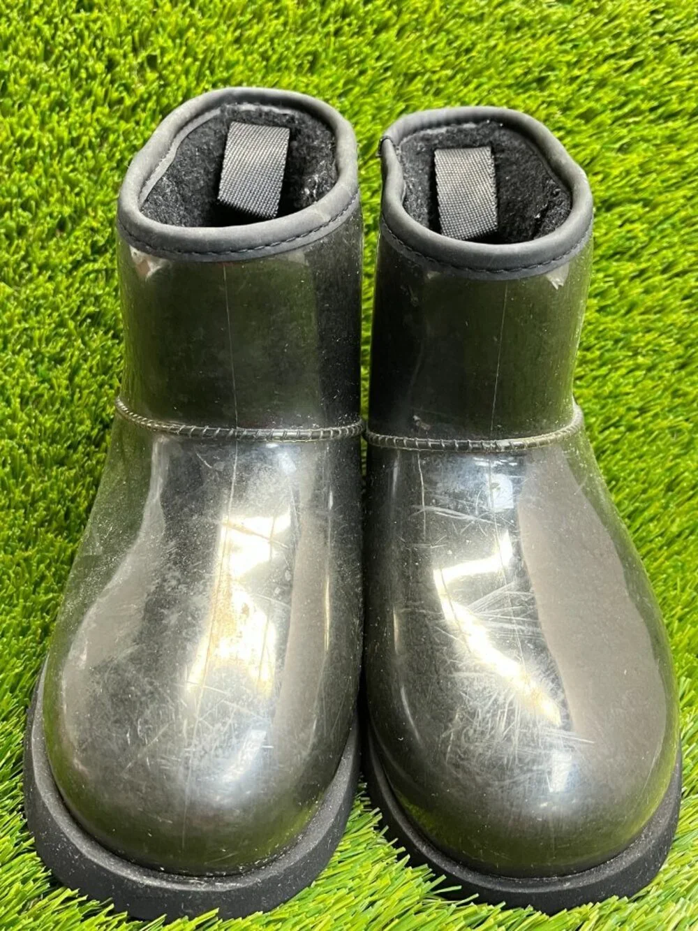 UGG Classic Clear Mini II Girls Size 5Y Black Casual Waterproof Ankle Rain Boots
